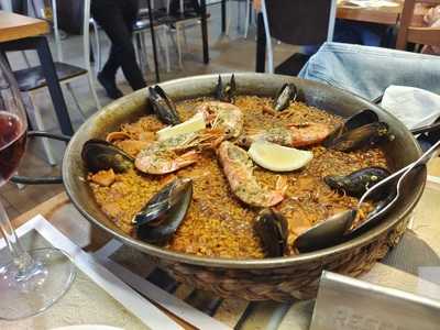 Emiliano's Tapas Grill Pizza