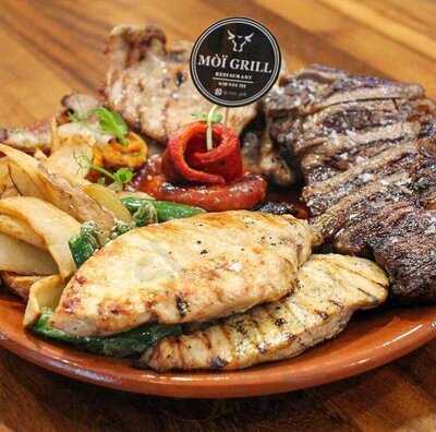 Moi Grill