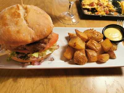 Linacero Rock & Burger