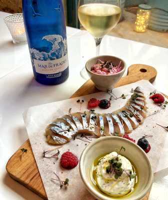 Enriqueta Restaurante