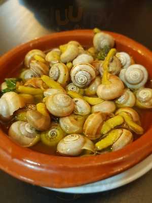 Bar-pizzeria Bbt Otra