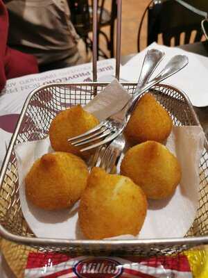 Mi Casa Bar Y Restaurante