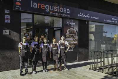 Laregustosa - Original Empanadas Argentinas