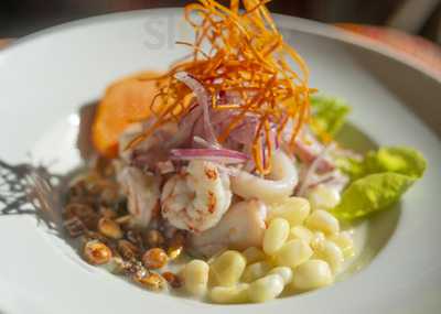 Artesana Cocina Peruana