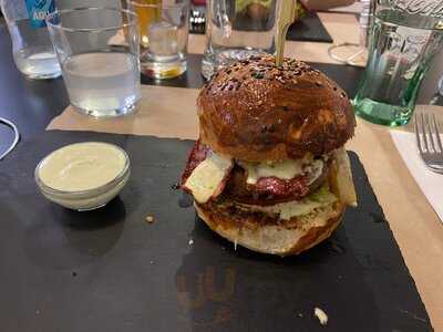 Ghio's Burger Crafters