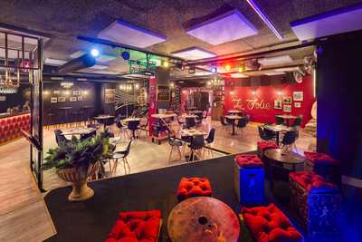 La Folie American Experience