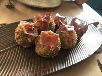 Restaurante Chulla Ville