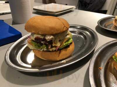 El Aeropuerto Hamburgueseria