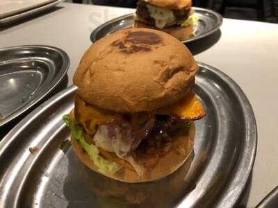 El Aeropuerto Hamburgueseria