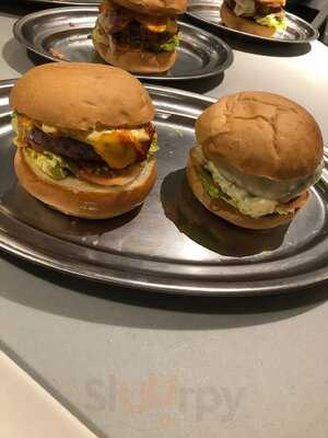 El Aeropuerto Hamburgueseria