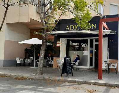 Adiccion Café & Restaurante Asador
