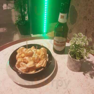 Bar Clavel - Bistró & Copas