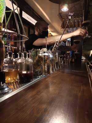 Caracortada Cocktail Bar