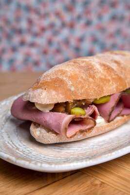 La Malcriada Fleming