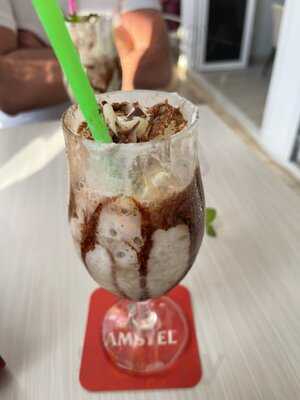 Yolo Sports Bar - Los Cristianos