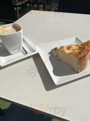 El 52 By Kitchen Maniac