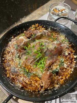 El Bandarra Restaurant