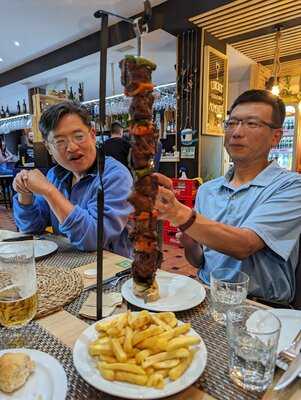 La Oveja Negra Food & Drink