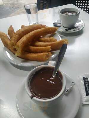 Marta's Coffee & Stay