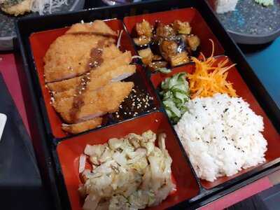 M Restaurante Japonés