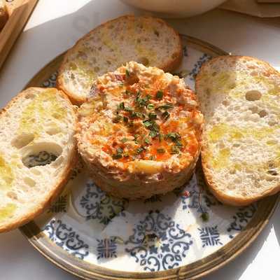 Candelita. Bistró Bar Candelita Picofino