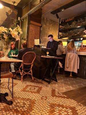 Propaganda - Photo 7