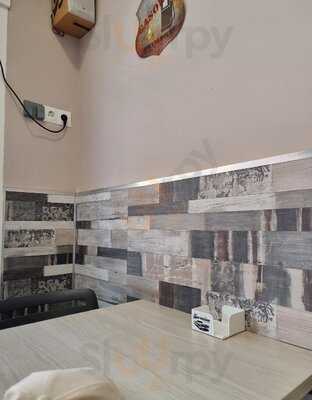 Borsalino Place Cafe