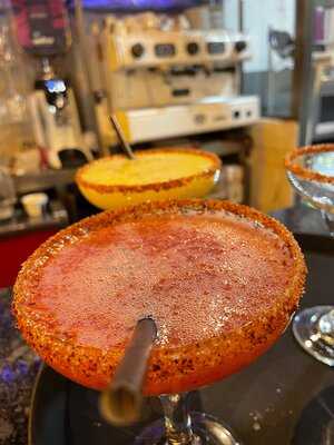 Frida Luna Bar & Grill