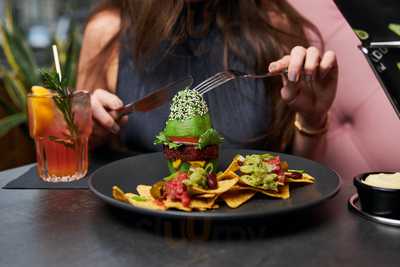 The Avocado Show - Madrid Chueca