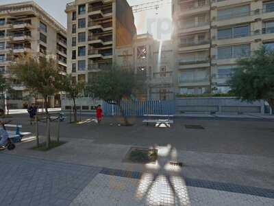 El Bar En Villa Favorita