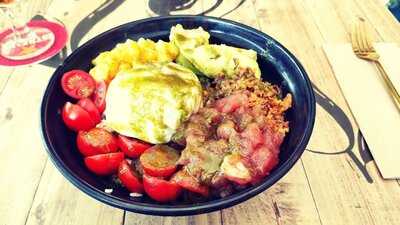 Wakaya Poke&healthy Bar