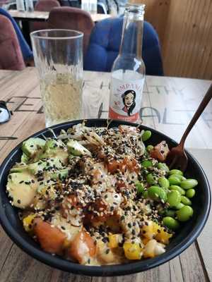 Wakaya Poke&healthy Bar