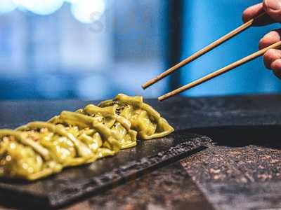 Single Fin Eixample Poke Gourmet