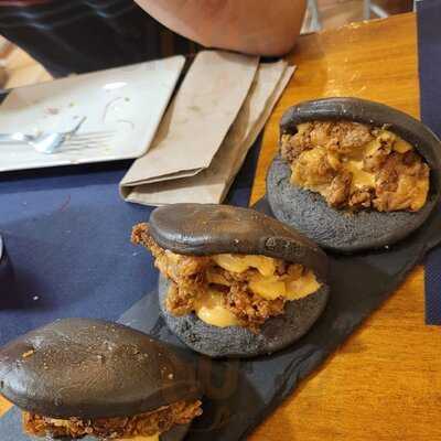 El Pinchazo Cooking Bar