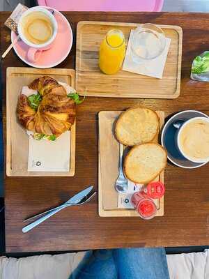 The Coffee Train - Specialty Coffee