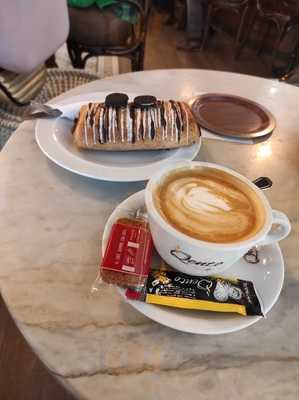 Quento Cafe