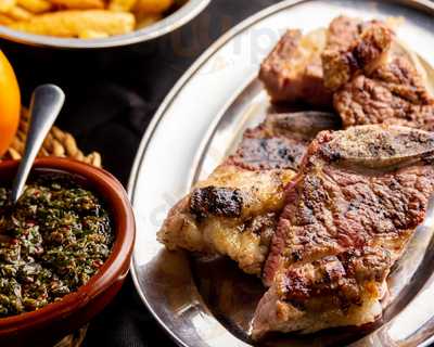 La Maja Parrilla & Grill