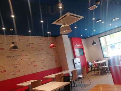 Domino's Pizza Caceres 2