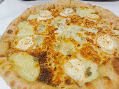 Domino's Pizza Hytasa