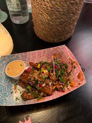 Vegan Junk Food Bar - El Born