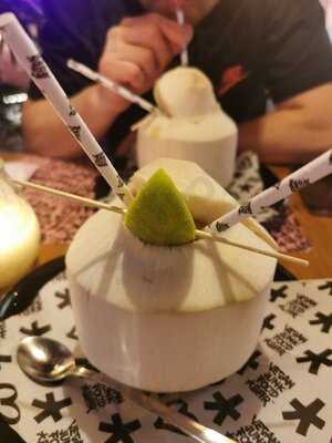 Vegan Junk Food Bar - El Born