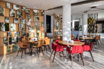 Gastrobar La Santa María - Photo 7