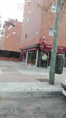 Pasteleria La Rosa - Panaderia Y Pasteleria En Carabanchel