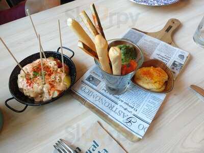 La Plural Vilanova I La Geltrú