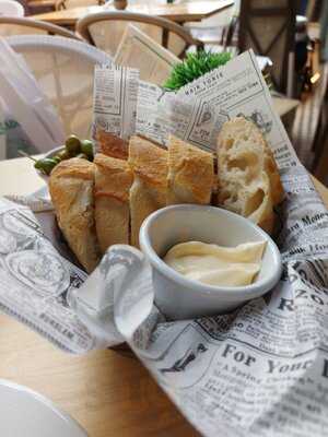 El Boquerón Restaurant