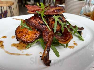 El Boquerón Restaurant