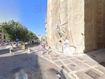 La Cueva De 1900 - Plaza Santa Ana, 1