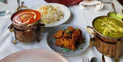 Royal Tandoori Indian Restaurant
