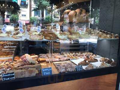 Ioan Pastelería Y Panadería