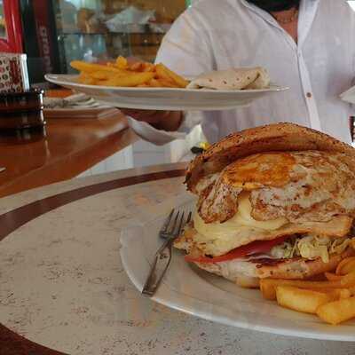 Bar Restaurante Binidali